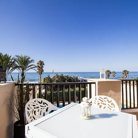 Sea Front In Apartment