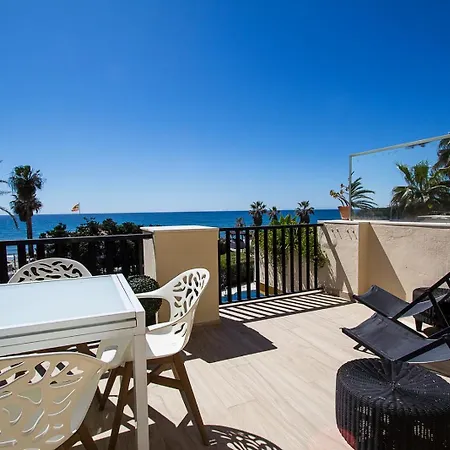 Sea Front In Appartement *